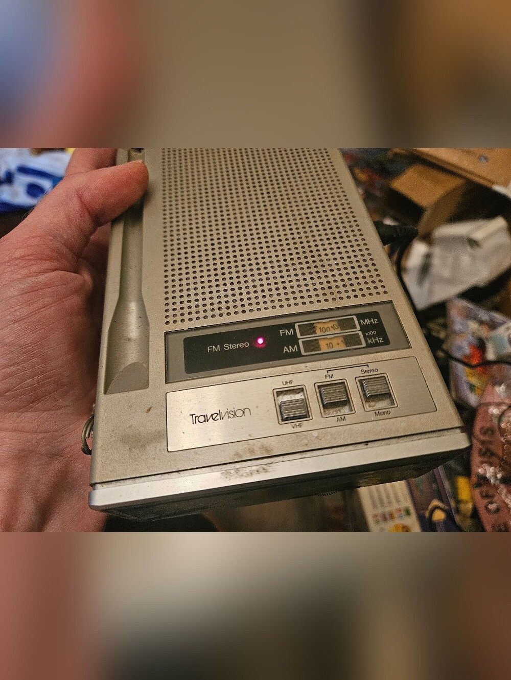 Vintage 1984 Panasonic Model TR-1020P Transistor Micro TV, AM-FM Radio Works. 